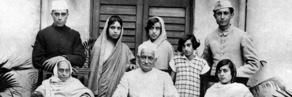 Махатма Ганди и его родители