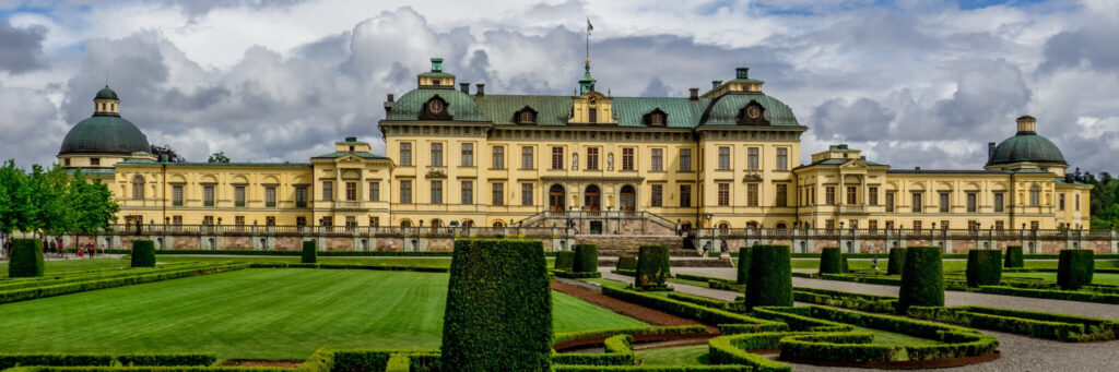 Дроттнингхольм дворец Швеция