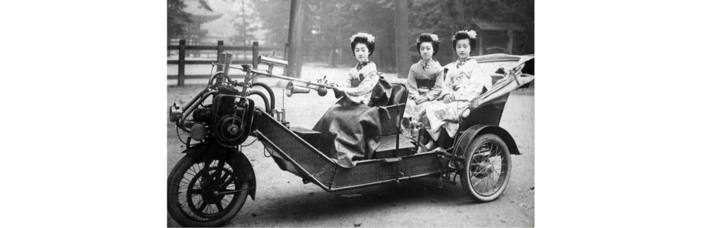 Первый японский автомобиль
